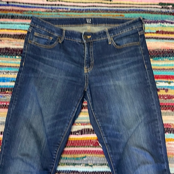 Gap Denim Girlfriend Jeans-#1973 - Picture 2 of 13